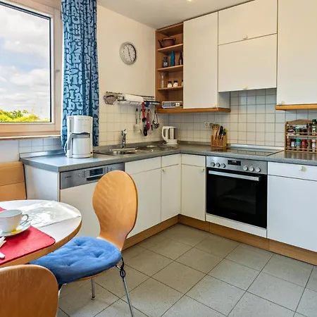 Geraeumige Mit Garten