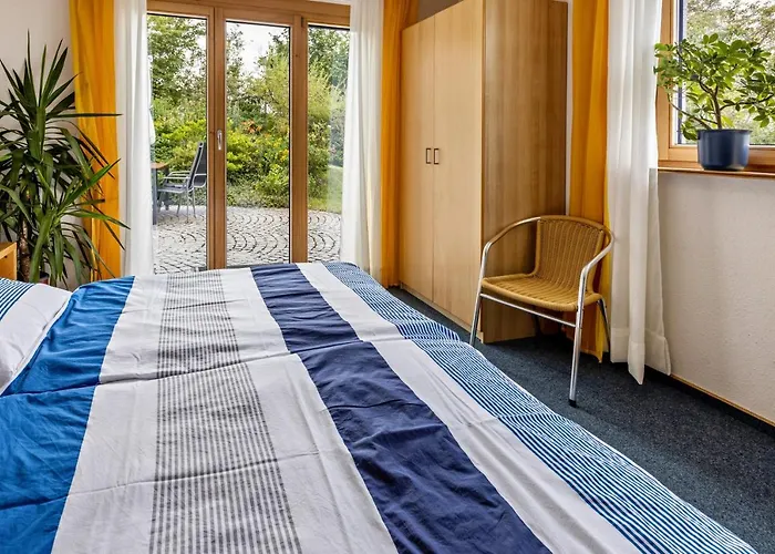 Geraeumige Mit Garten * Denkingen