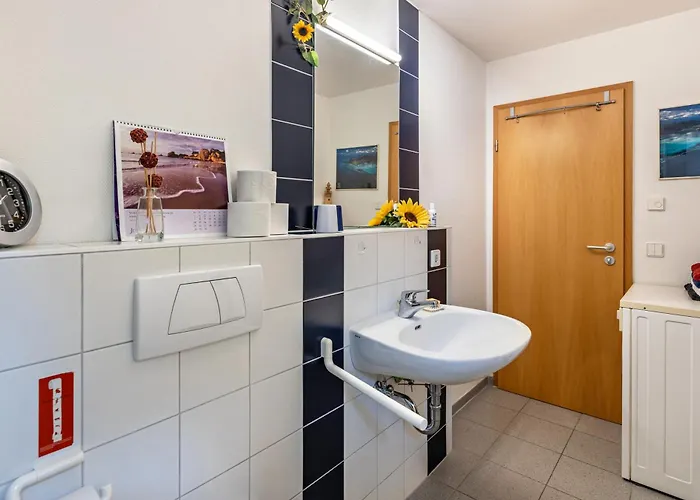 Apartmán Geraeumige Mit Garten