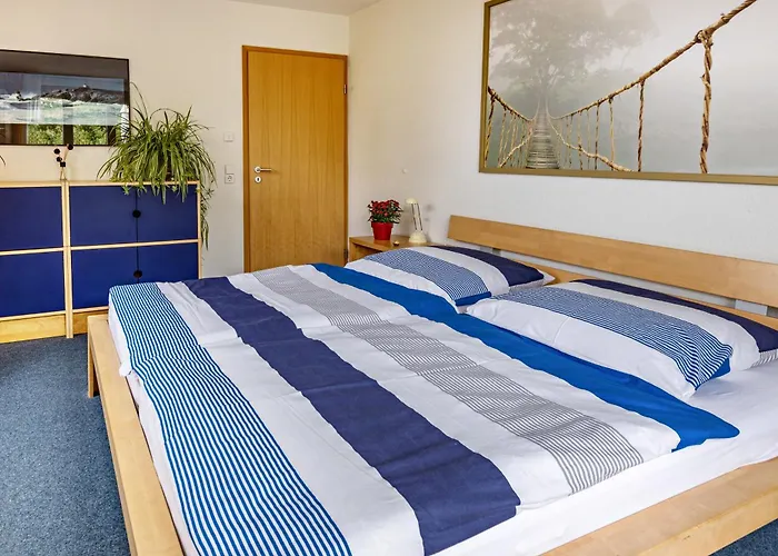 Geraeumige Mit Garten